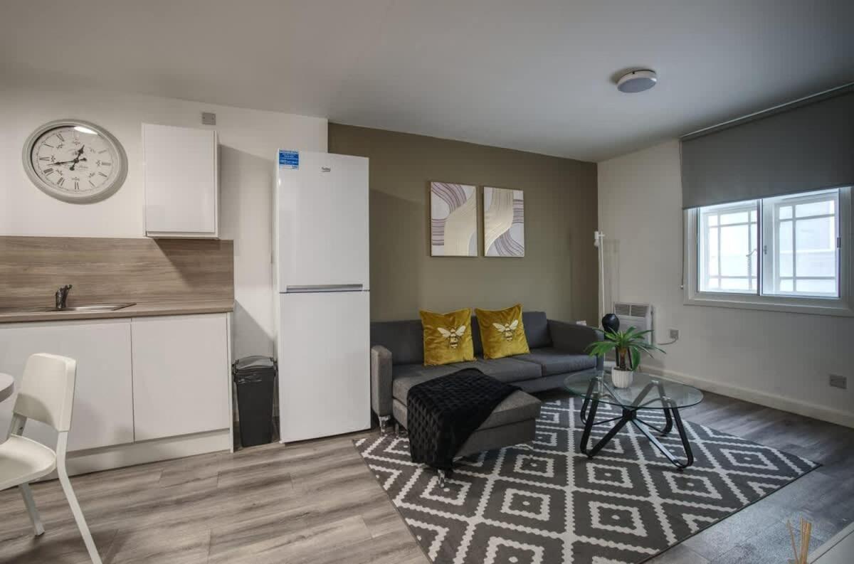 2Br City Centre Apt, Self Check In, Wifi, By Derbnb Sheffield Buitenkant foto