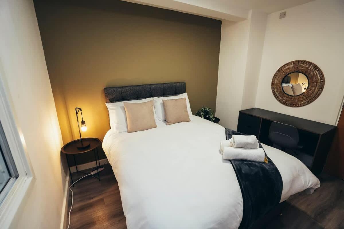 2Br City Centre Apt, Self Check In, Wifi, By Derbnb Sheffield Buitenkant foto