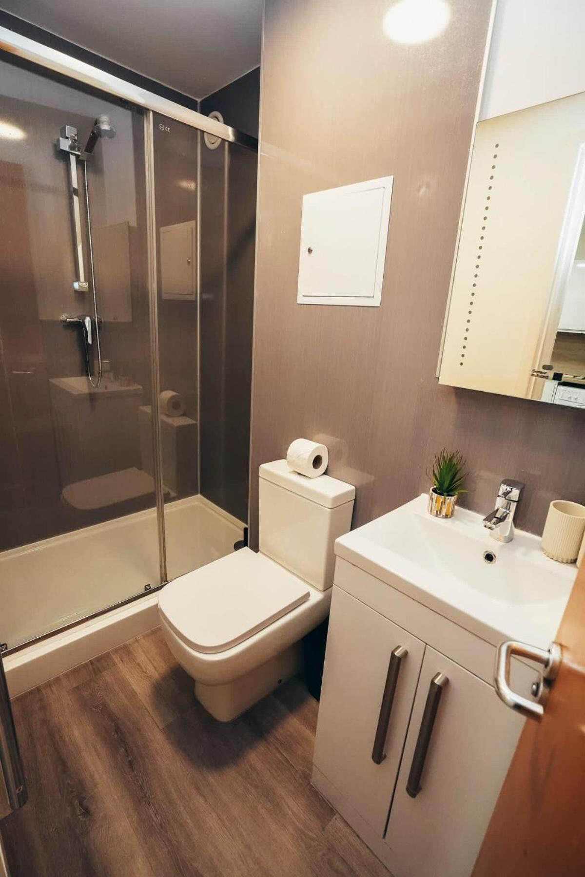 2Br City Centre Apt, Self Check In, Wifi, By Derbnb Sheffield Buitenkant foto