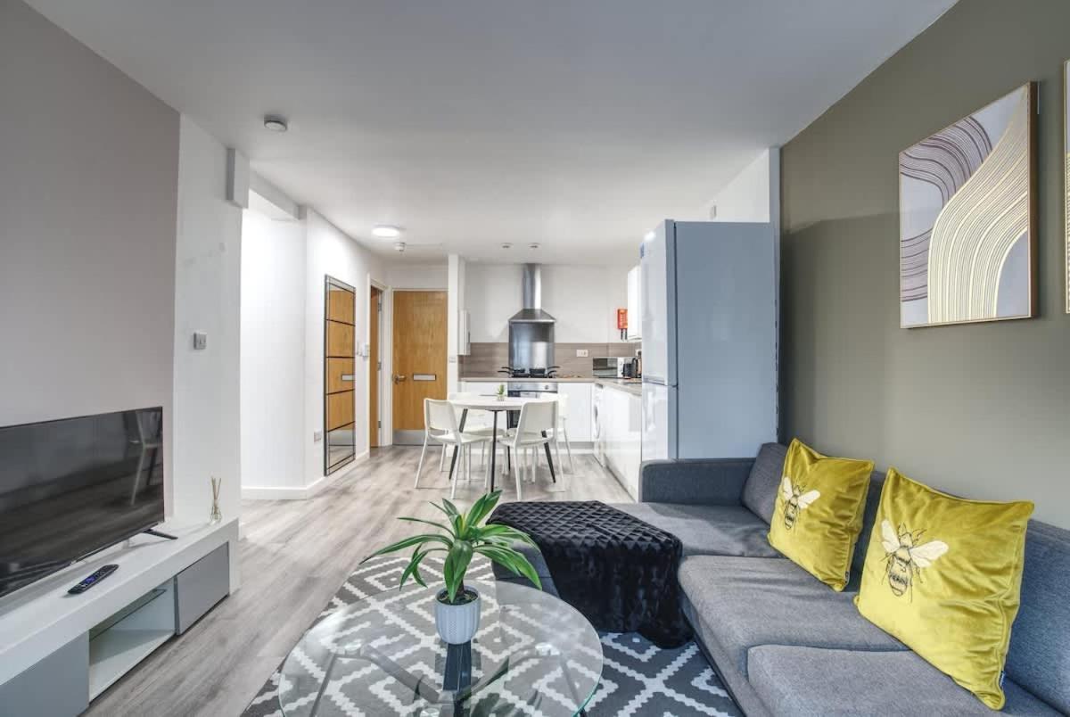 2Br City Centre Apt, Self Check In, Wifi, By Derbnb Sheffield Buitenkant foto
